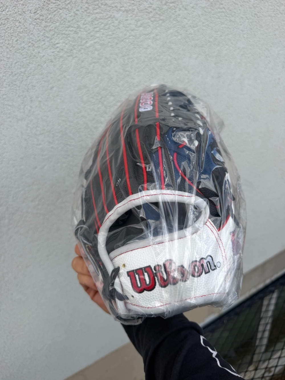 Wilson Black White Red Baseball Glove - Picture 2 of 6